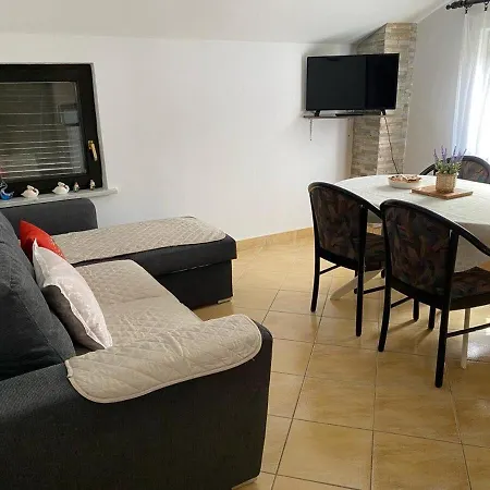 Orangina Appartement Medulin