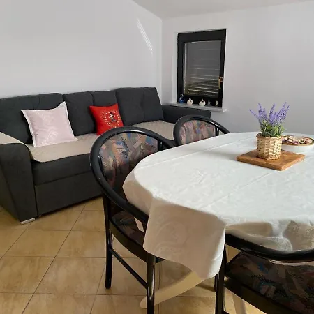 Orangina Apartament *