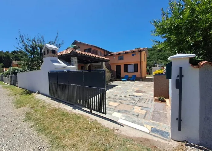 아파트 Orangina 메덜린